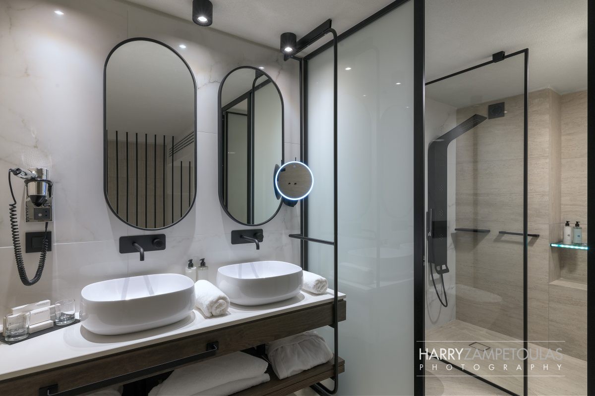 Suite-1_Upstairs_BathroomWeb-Res-1200x800 Φωτογράφιση ξενοδοχείου Olympic Palace - Χάρης Ζαμπετούλας 